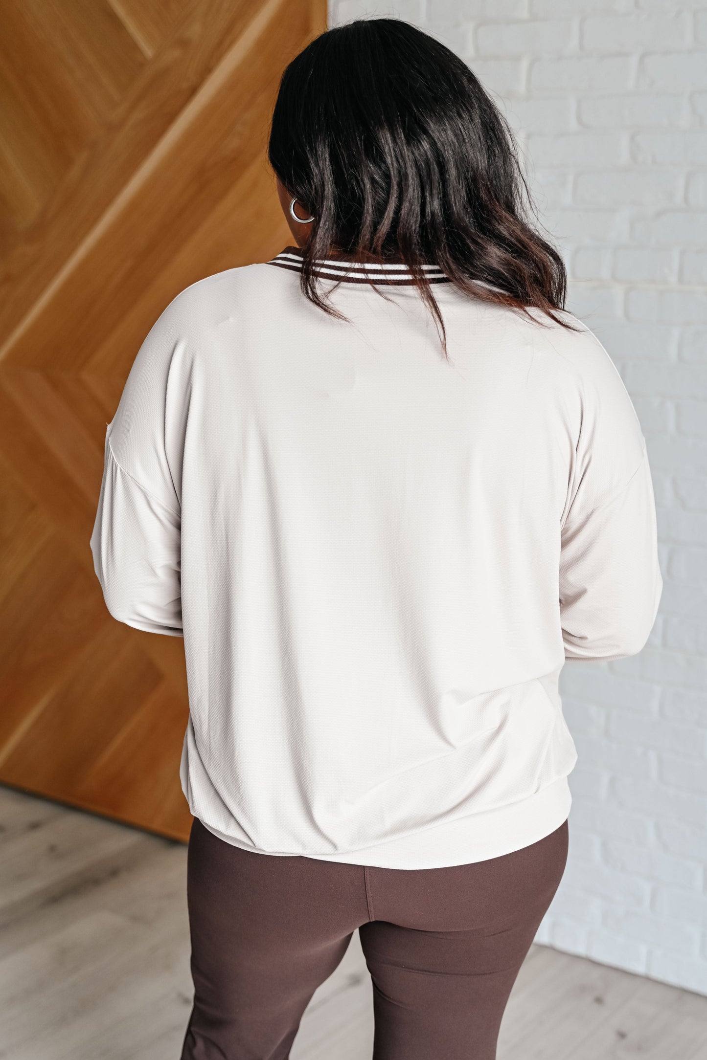 All Out Comfort V-Neck Pullover in Mocha Cream