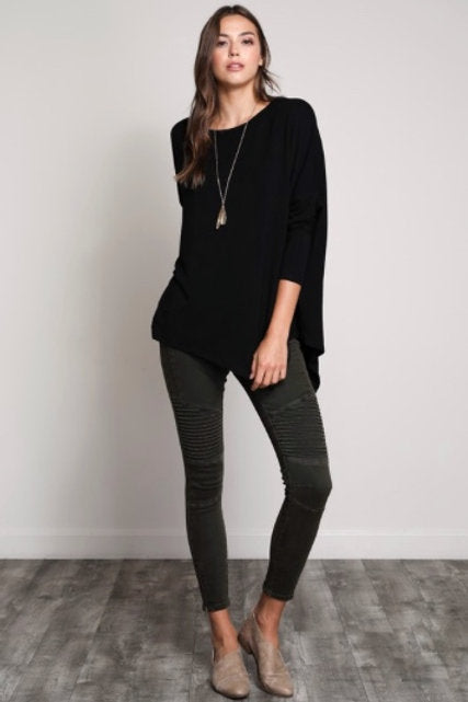 Wishlist Asymmetrical Top Black