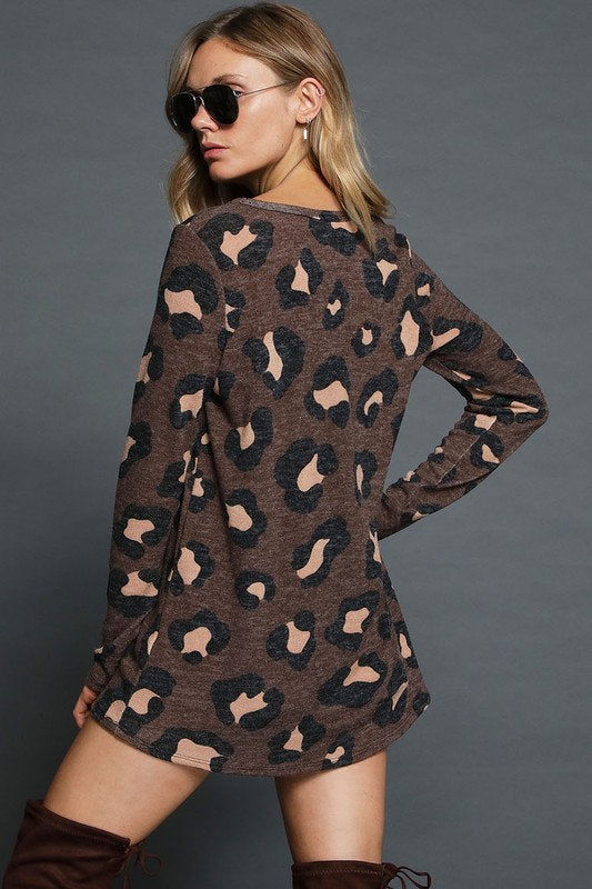 Zoey Leopard Print Long Sleeve Mocha